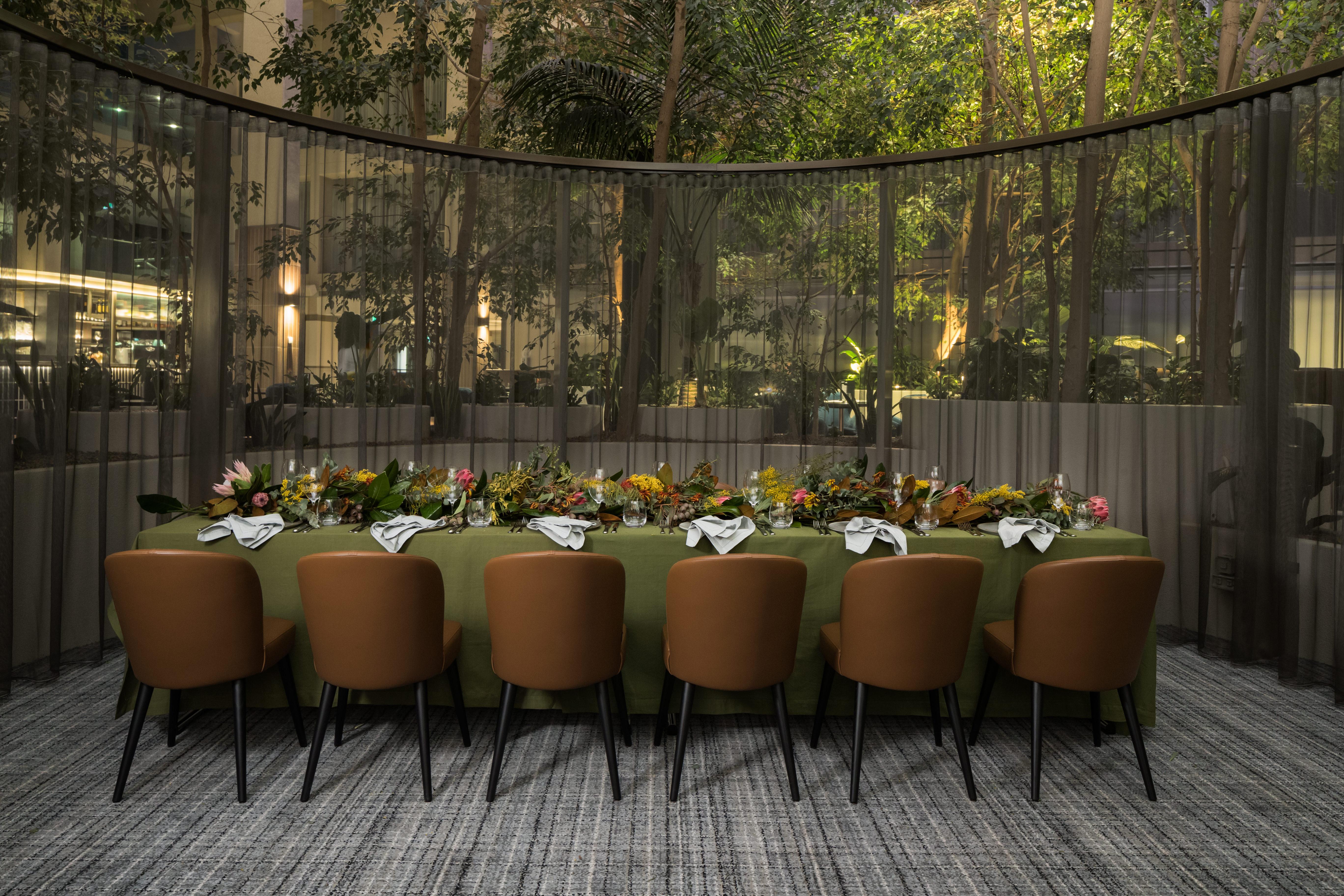 Rydges Canberra Exterior photo