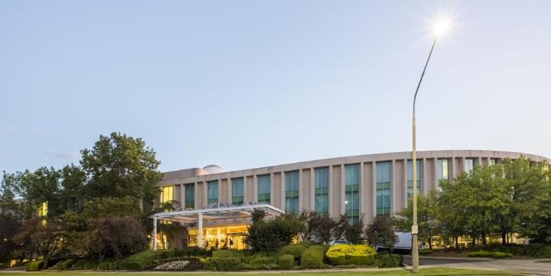 Rydges Canberra Exterior photo