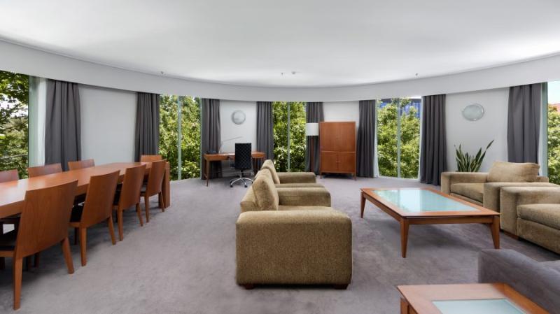 Rydges Canberra Exterior photo